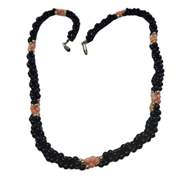 Black Onyx and Pink Coral Gemstone Mino Round Bead Twisted Necklace Vintage - Picture 2 of 5